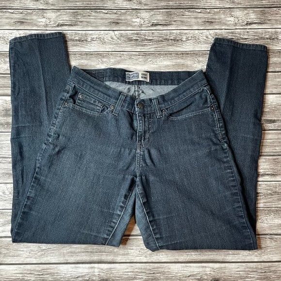 Signature Levi Strauss & Co Curvy Skinny Jeans Darnk Blue Denim Size 6 M Pockets - Picture 1 of 10